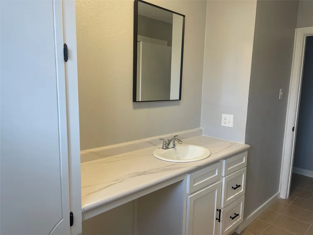 304 Front Street Pottsboro, TX 75076