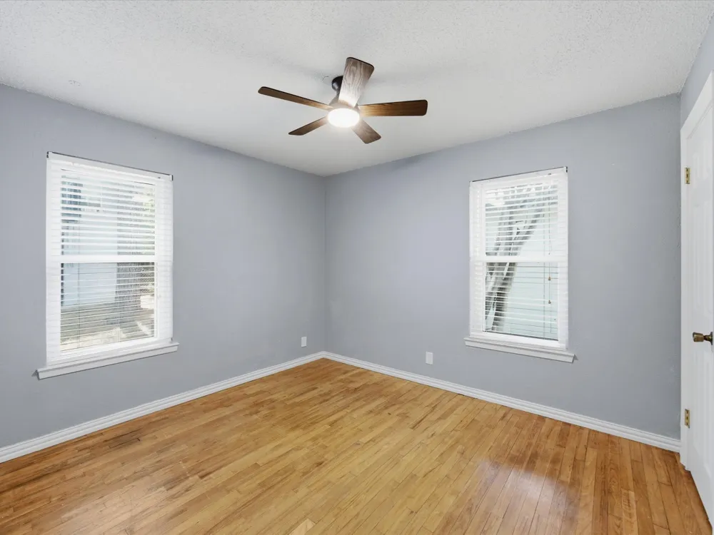 828 Billie Ruth Lane Hurst, TX 76053