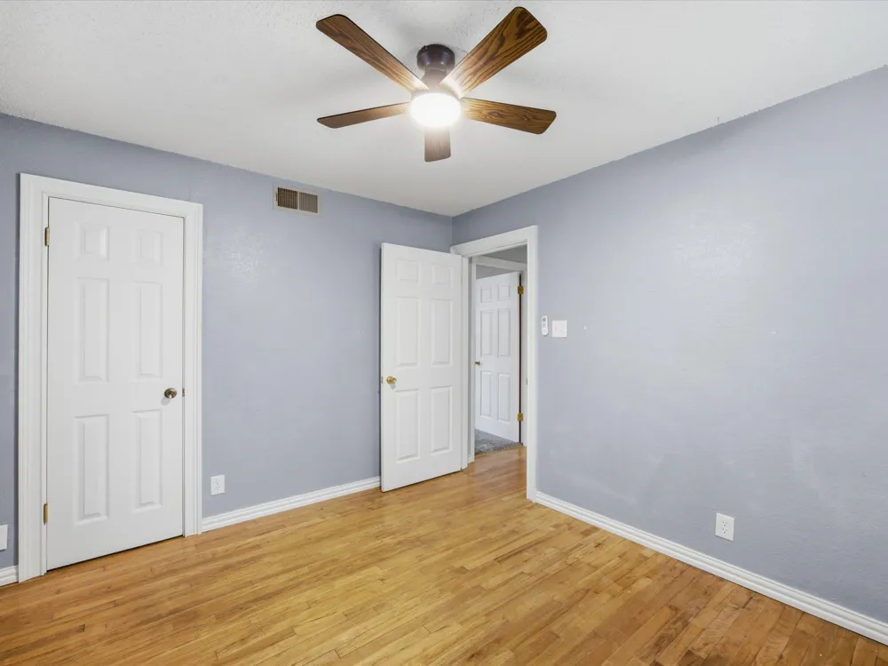 828 Billie Ruth Lane Hurst, TX 76053