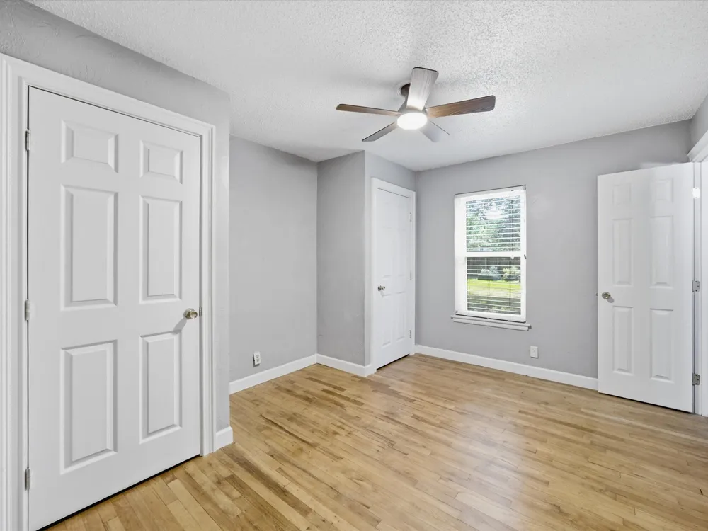 828 Billie Ruth Lane Hurst, TX 76053