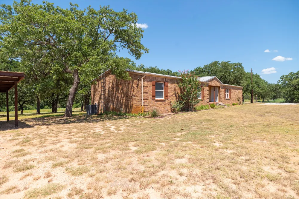 406 Private Road 3706 Bridgeport, TX 76426