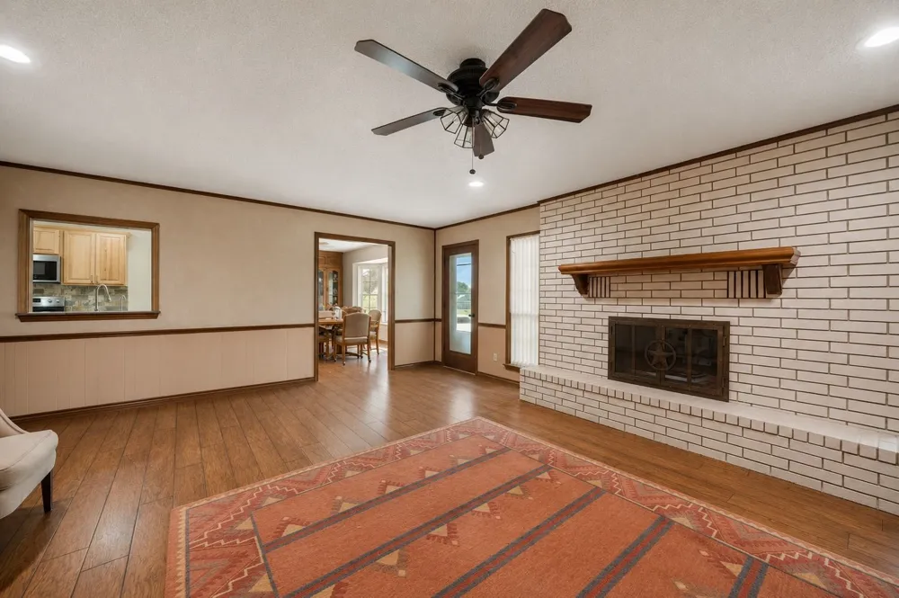 441 Briar Glen McLendon Chisholm, TX 75032