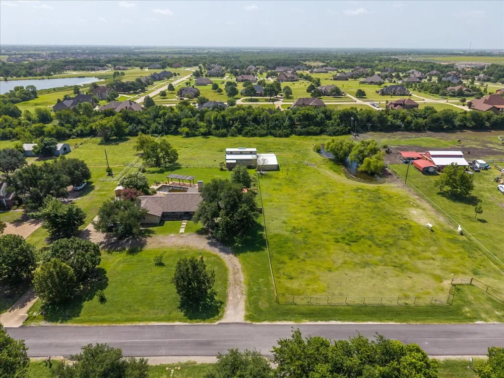 441 Briar Glen McLendon Chisholm, TX 75032