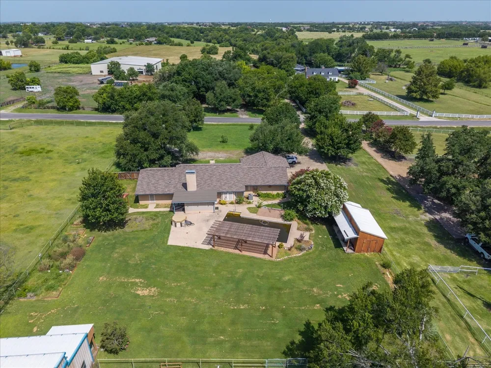 441 Briar Glen McLendon Chisholm, TX 75032
