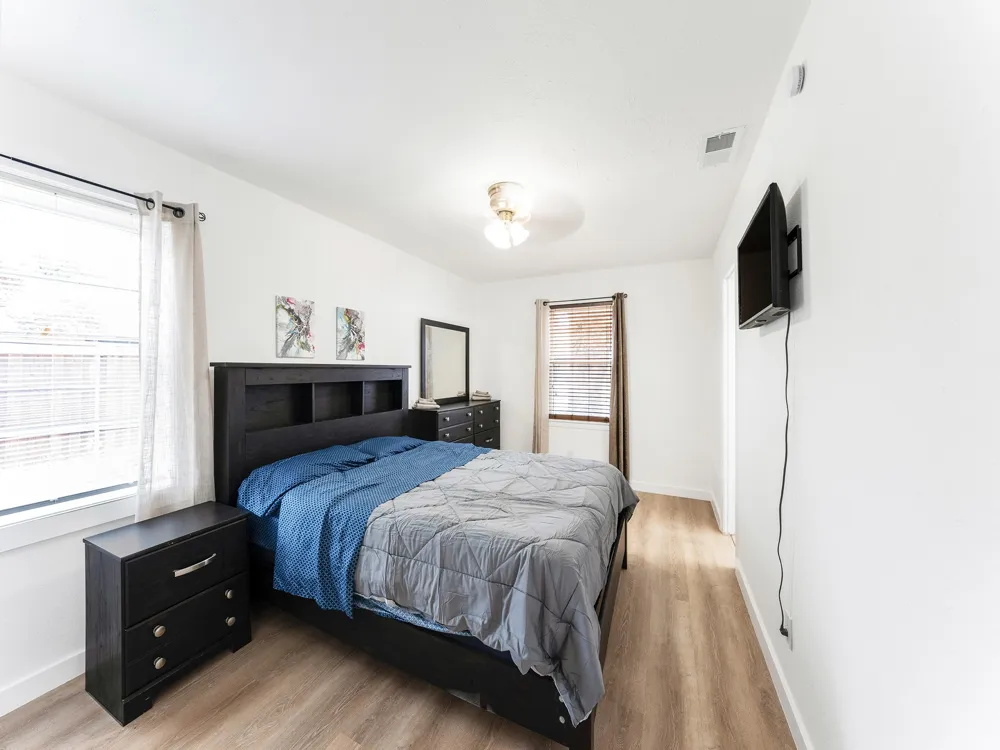 3245 Myra Lane Farmers Branch, TX 75234