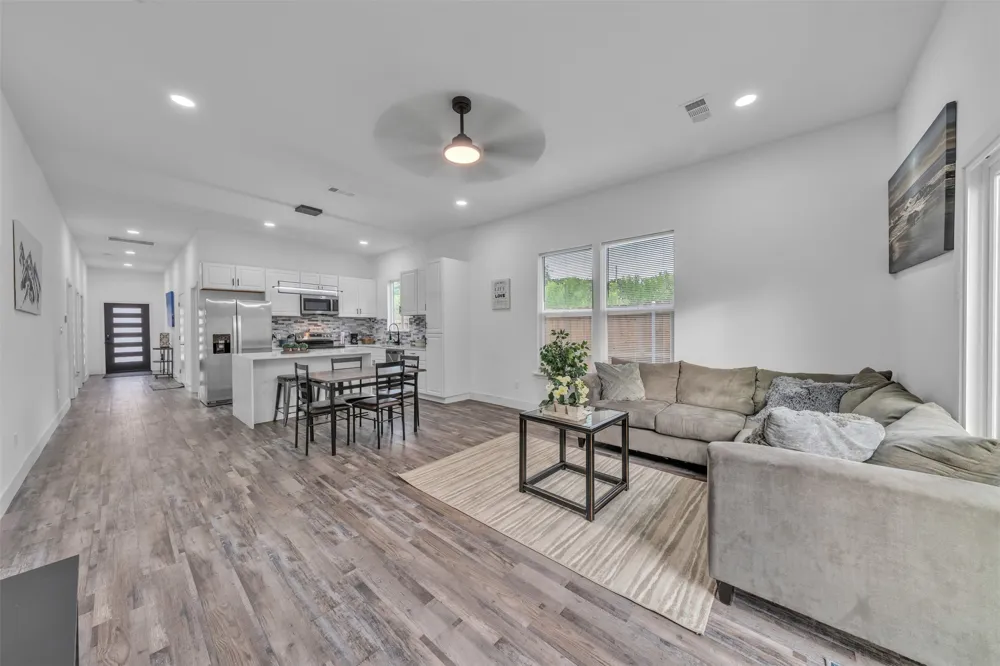 3613 Durango Trail Granbury, TX 76048