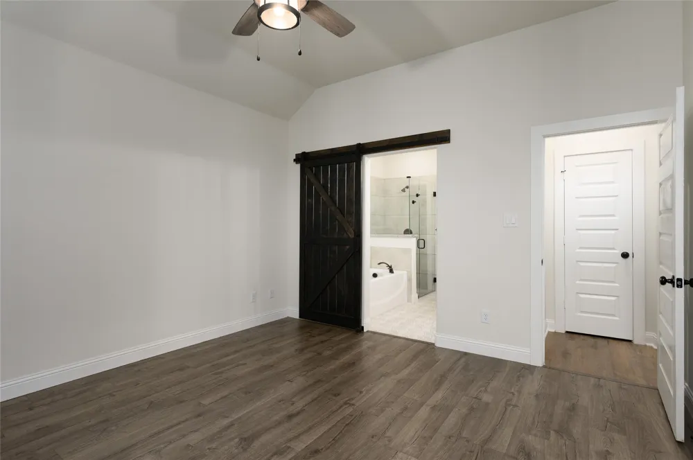 300 Bronco Drive Pilot Point, TX 76258