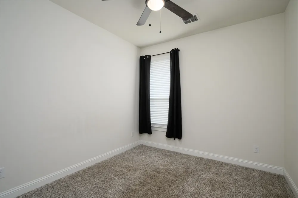 300 Bronco Drive Pilot Point, TX 76258