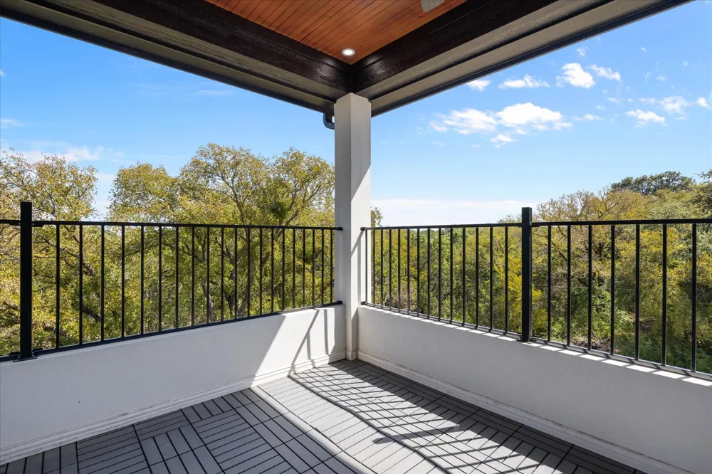 3605 Flint Rock Circle Granbury, TX 76048