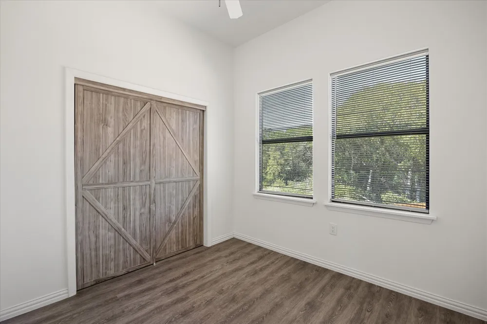 3605 Flint Rock Circle Granbury, TX 76048