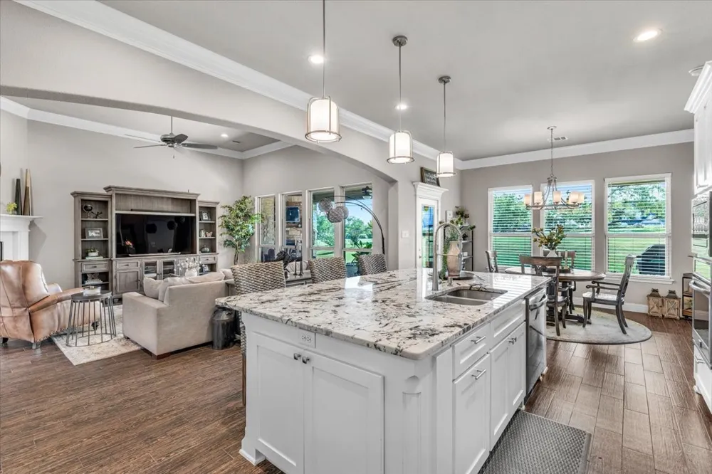 140 Lucky Ridge Lane Boyd, TX 76023