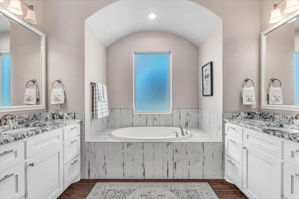 140 Lucky Ridge Lane Boyd, TX 76023