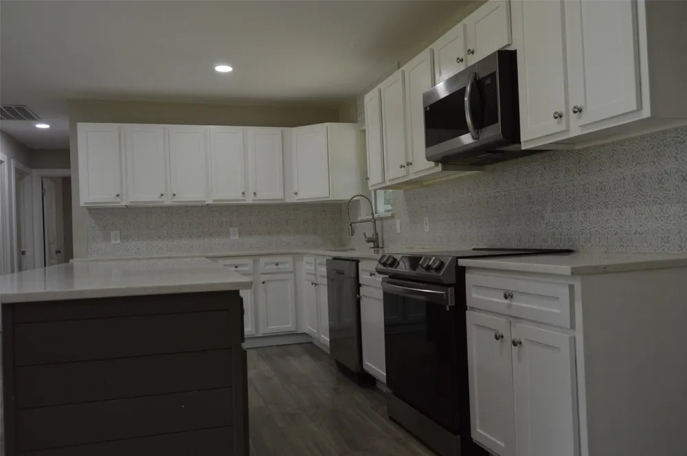 501 E 2nd Street Quinlan, TX 75474