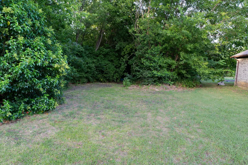600 Elm Street Lancaster, TX 75146