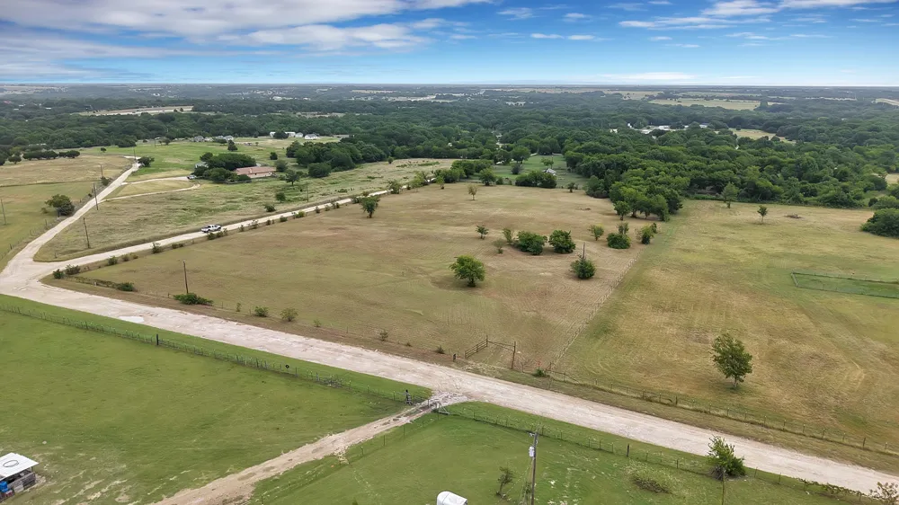 250 Private Road 477 Hillsboro, TX 76645