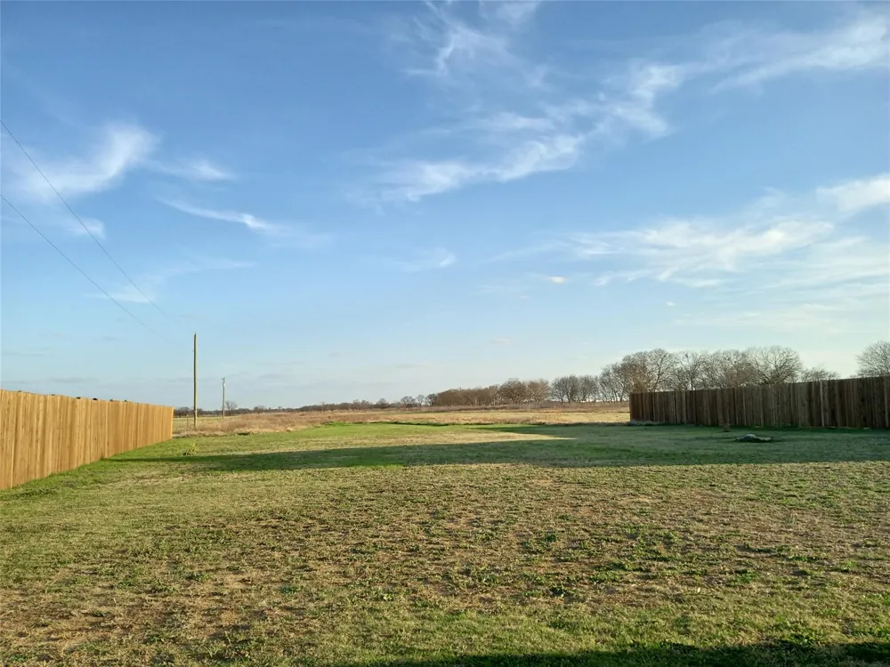 750 Section House Road Alma, TX 75119