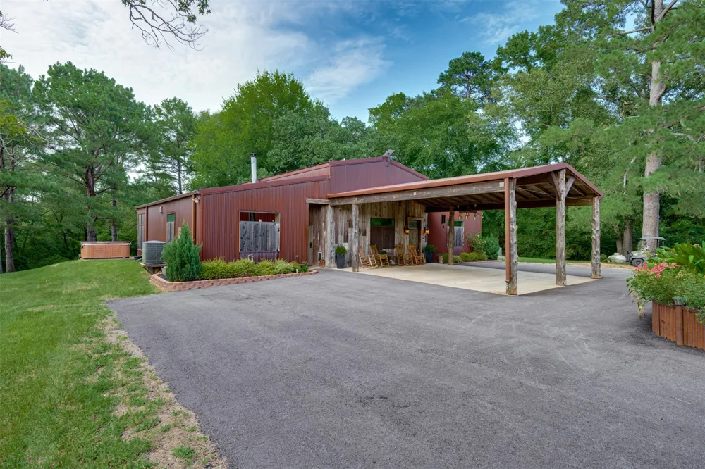 6841 State Highway 154 E Gilmer, TX 75645