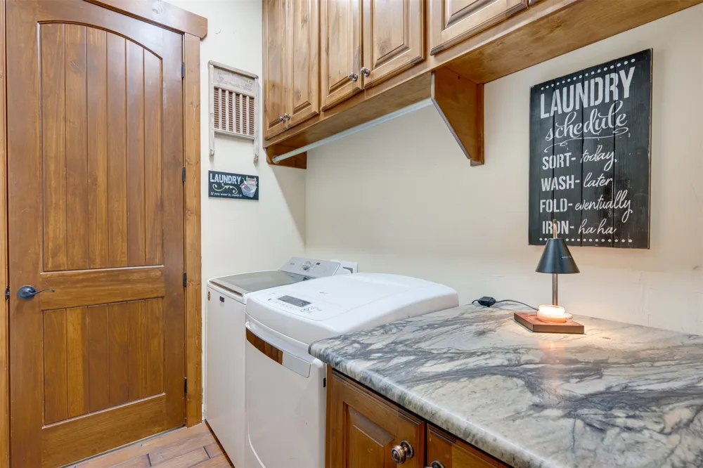 6841 State Highway 154 E Gilmer, TX 75645