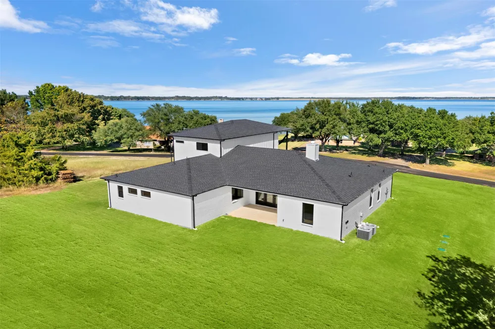 1071 Trumbull Ferris, TX 75125