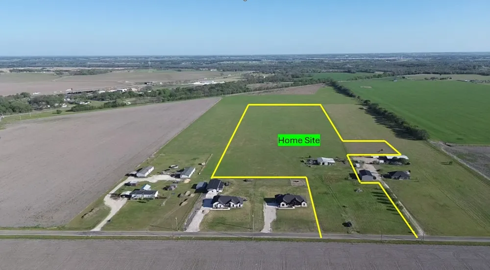 1071 Trumbull Ferris, TX 75125