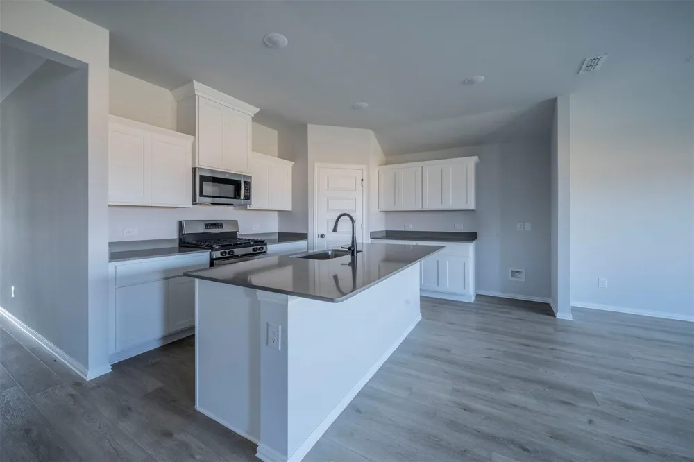 516 Ridgewood Drive Van Alstyne, TX 75495