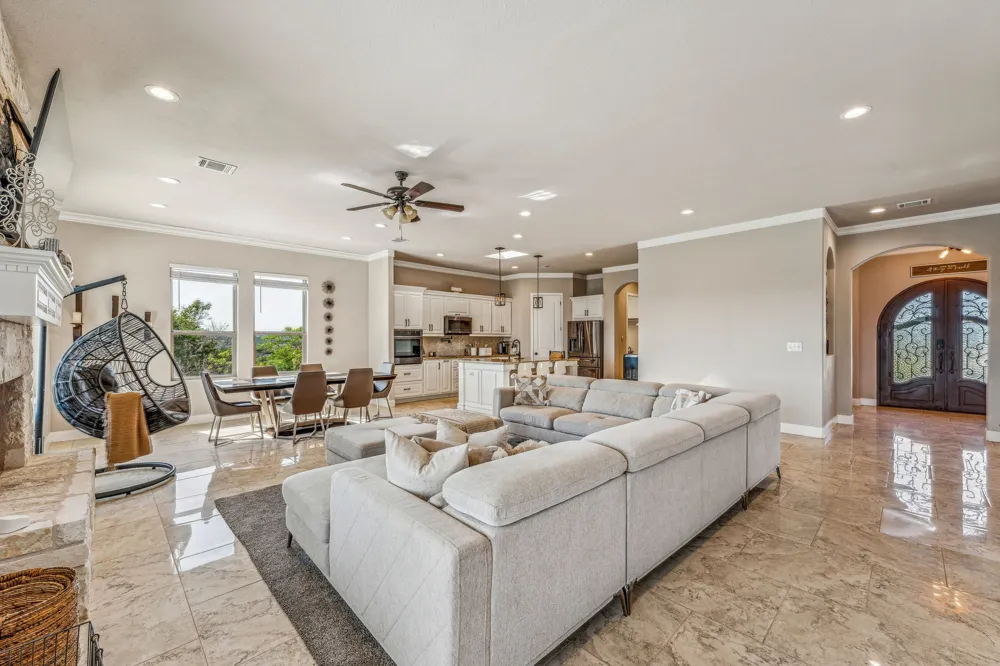 2350 Lakeside Drive Bluff Dale, TX 76433