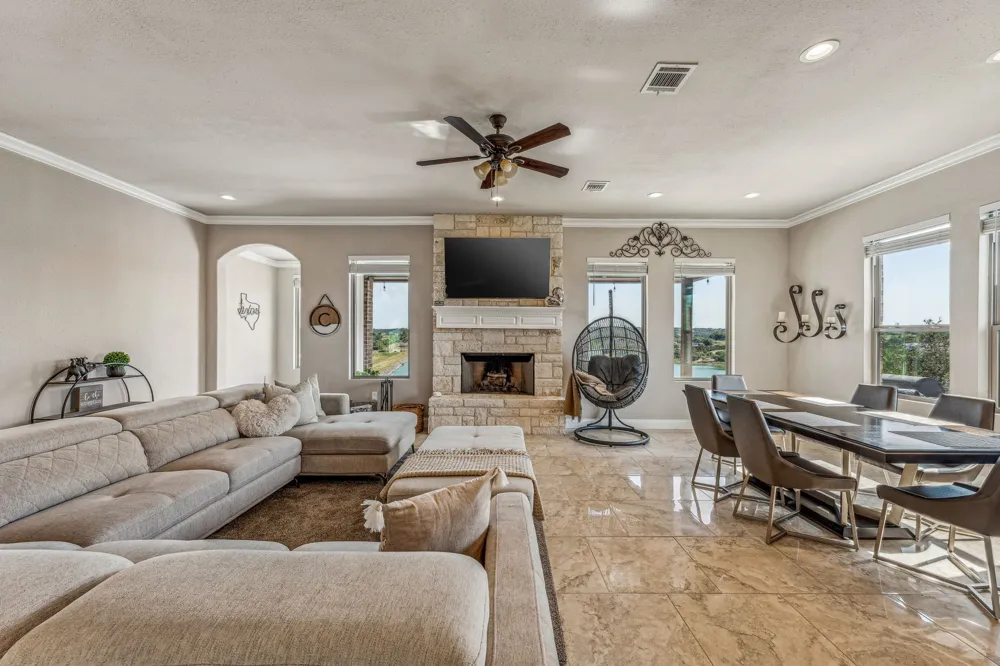 2350 Lakeside Drive Bluff Dale, TX 76433