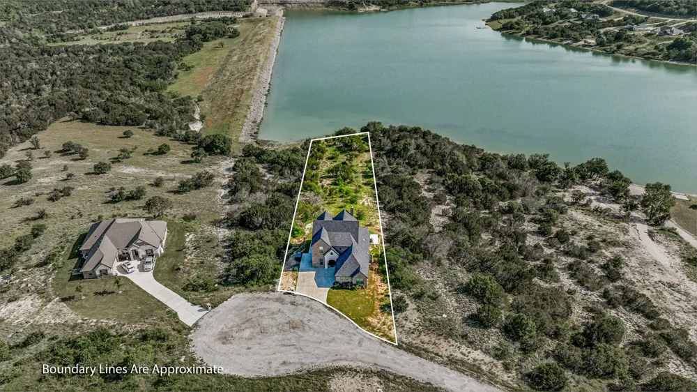 2350 Lakeside Drive Bluff Dale, TX 76433