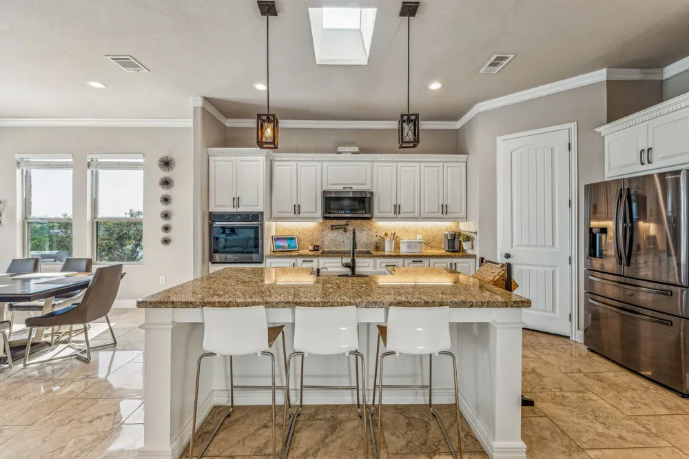 2350 Lakeside Drive Bluff Dale, TX 76433