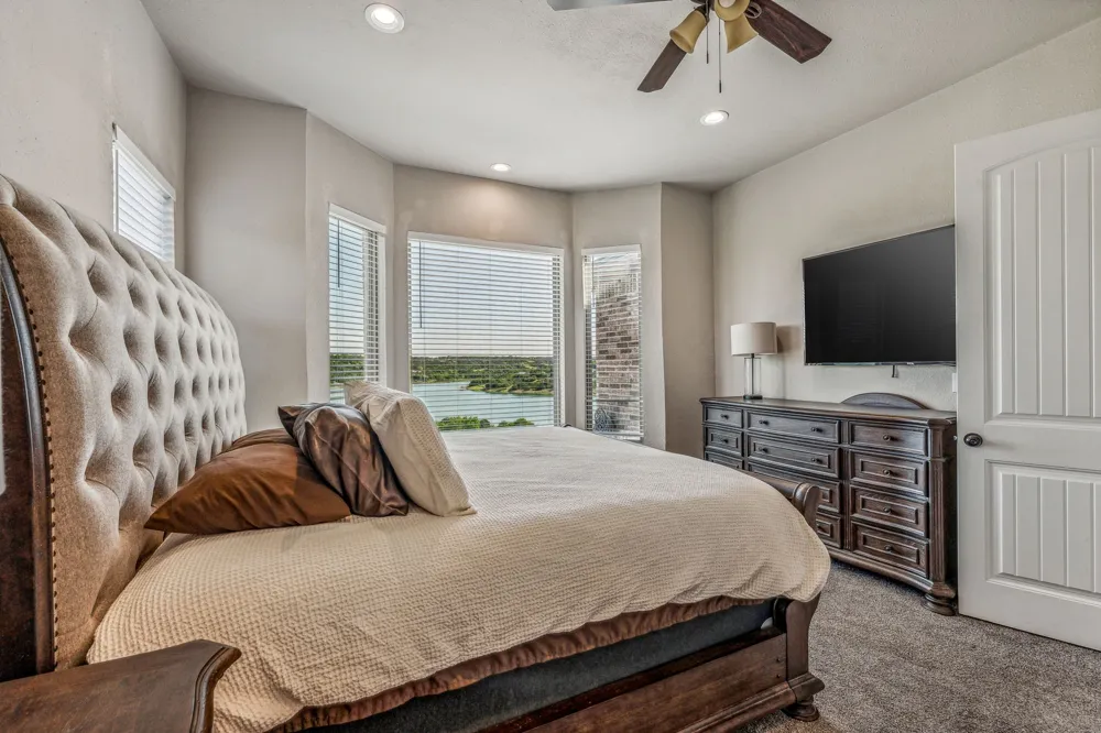 2350 Lakeside Drive Bluff Dale, TX 76433