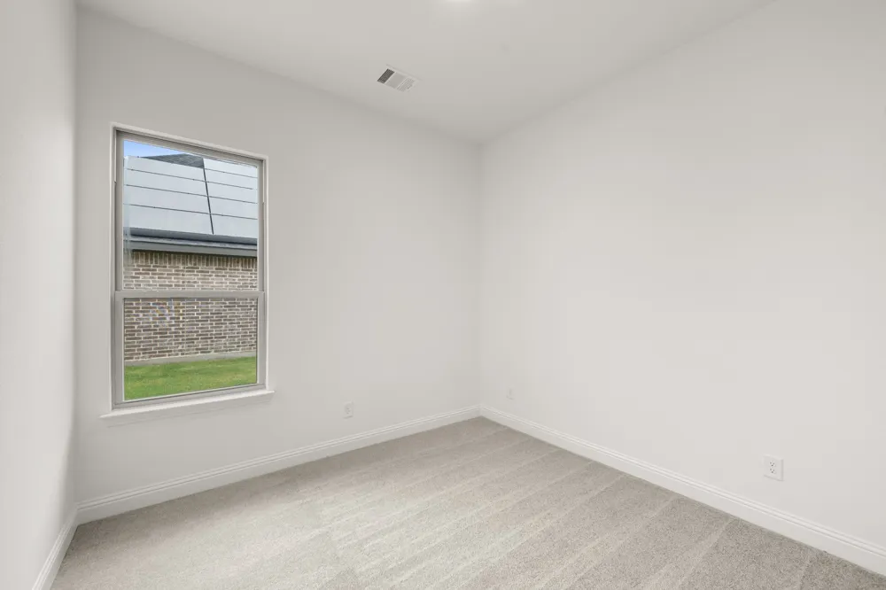 144 Trinity Street Grandview, TX 76050