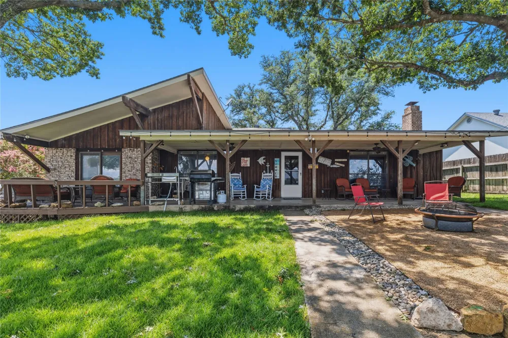 181 Mountain View Lane Brownwood, TX 76801