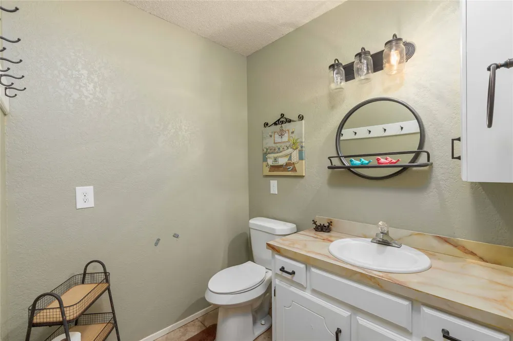 181 Mountain View Lane Brownwood, TX 76801