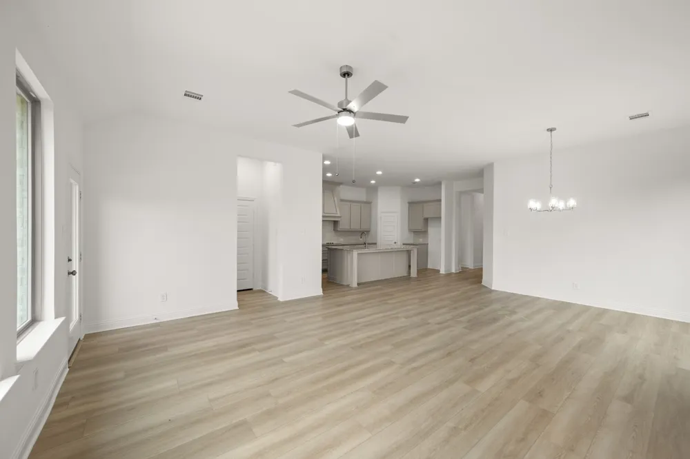 128 Trinity Street Grandview, TX 76050