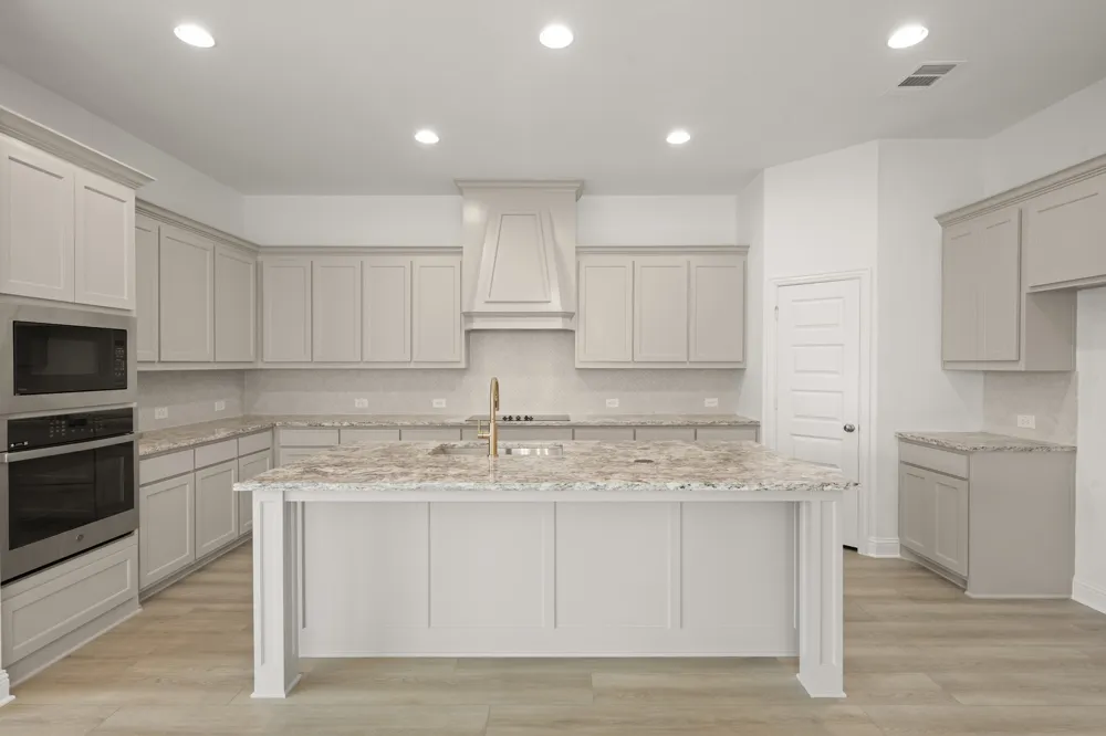128 Trinity Street Grandview, TX 76050