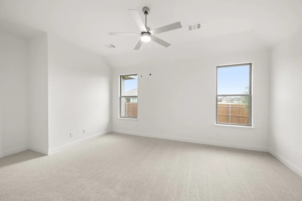 128 Trinity Street Grandview, TX 76050