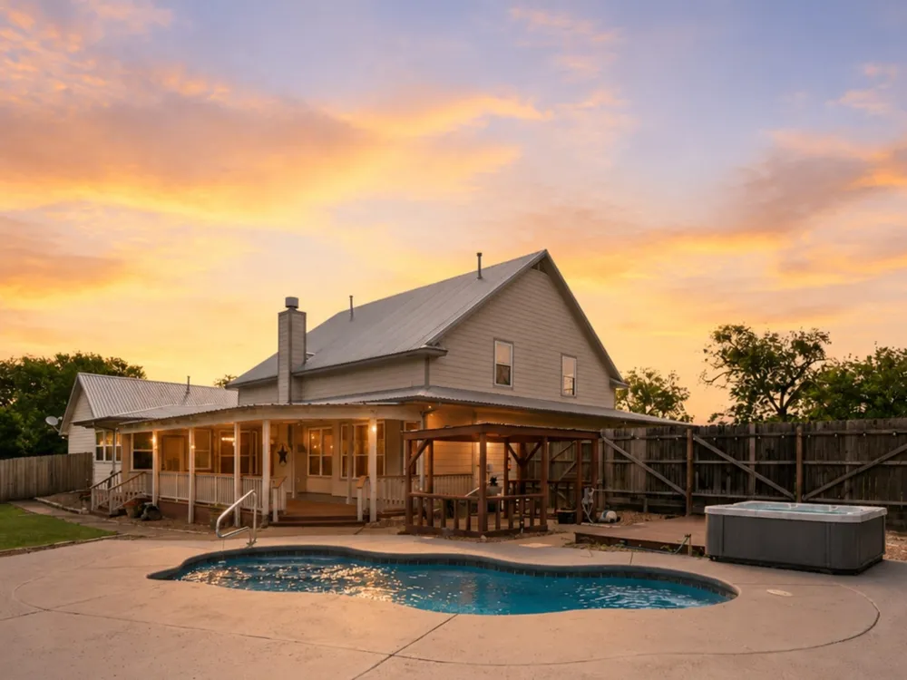 5545 Fm 416 Streetman, TX 75859