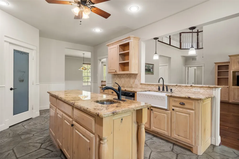 5545 Fm 416 Streetman, TX 75859