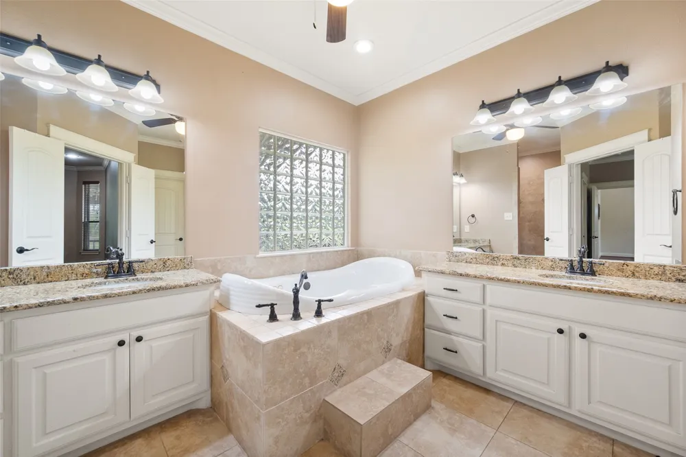 5545 Fm 416 Streetman, TX 75859