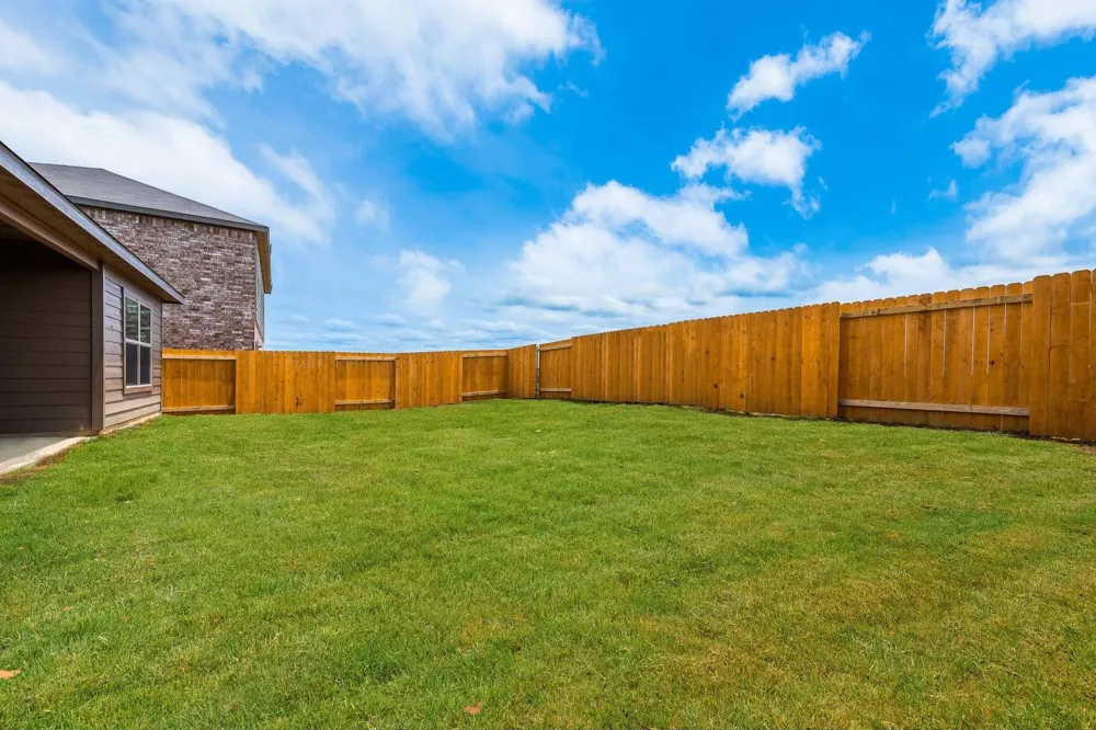303 Tidwell Drive Ferris, TX 75125