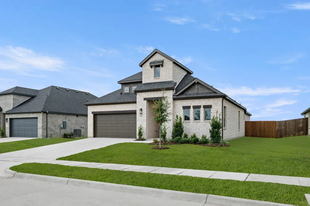 121 Trinity Street Grandview, TX 76050