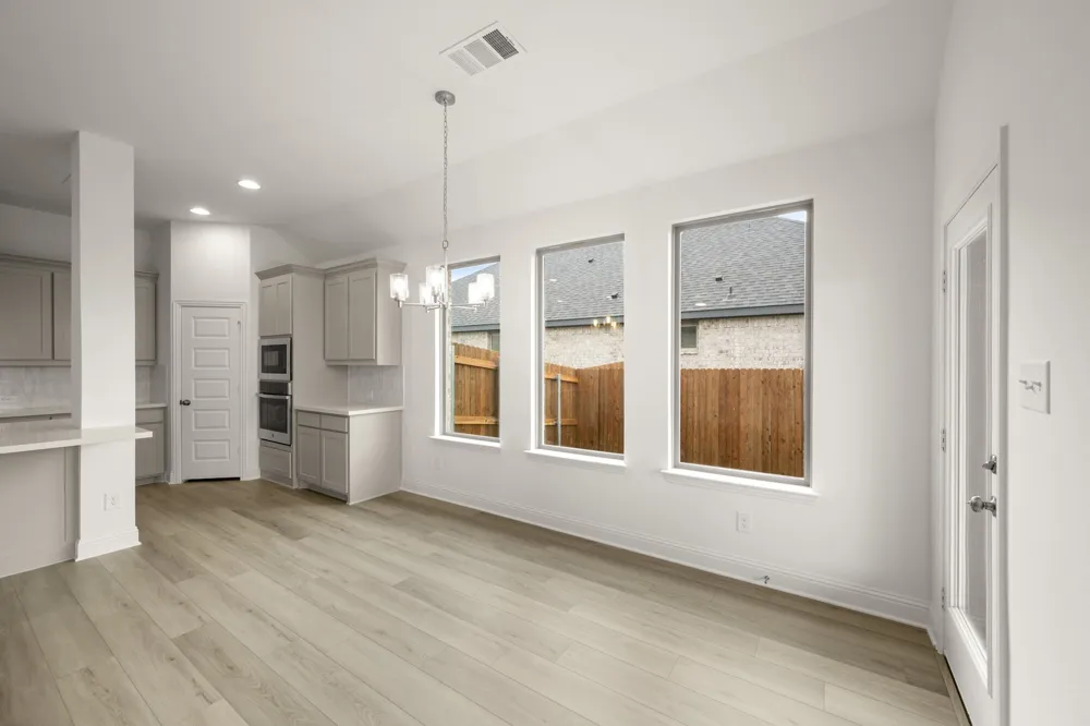 121 Trinity Street Grandview, TX 76050