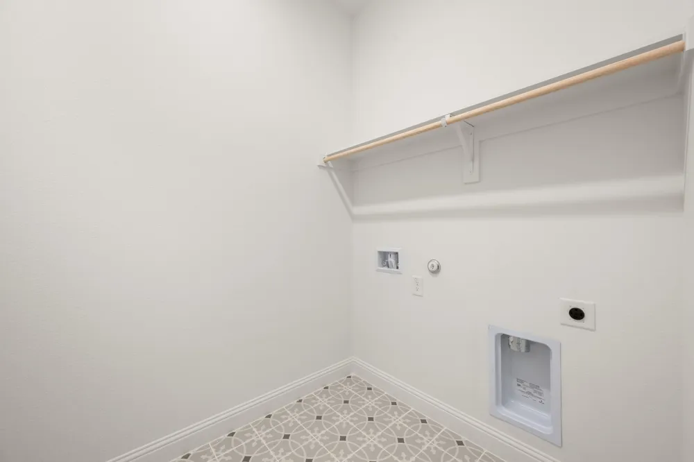 121 Trinity Street Grandview, TX 76050
