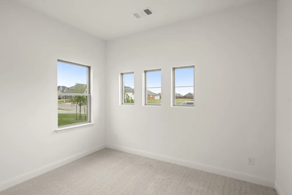 121 Trinity Street Grandview, TX 76050
