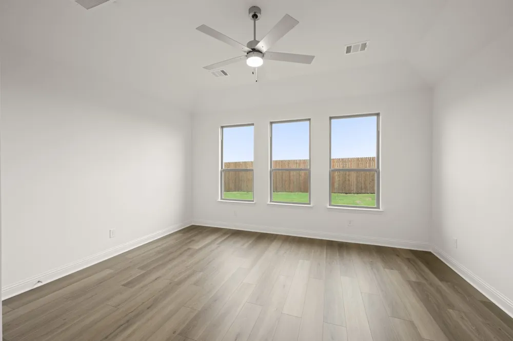 117 Trinity Street Grandview, TX 76050