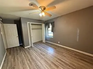 1412 Hillcrest Street Ennis, TX 75119