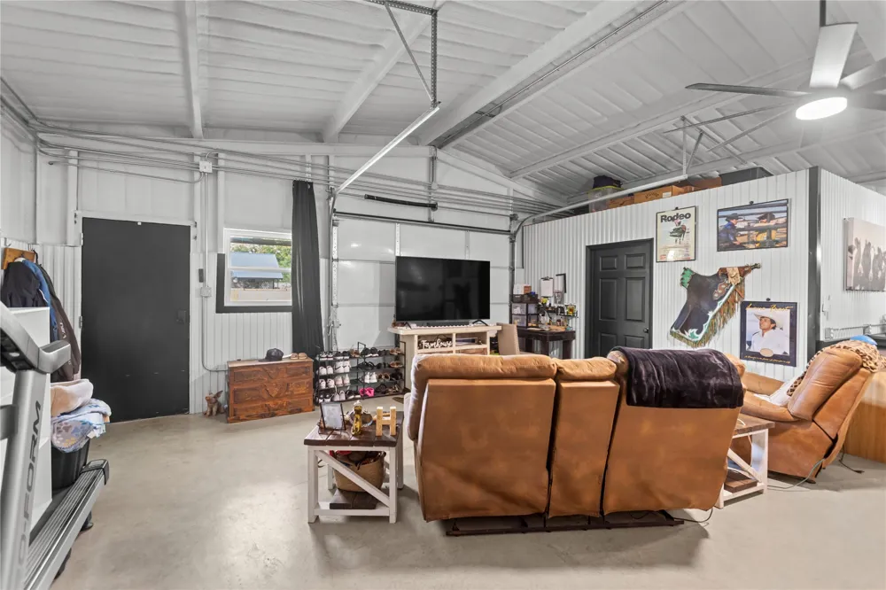 7122 Farm Road 1499 Sumner, TX 75486