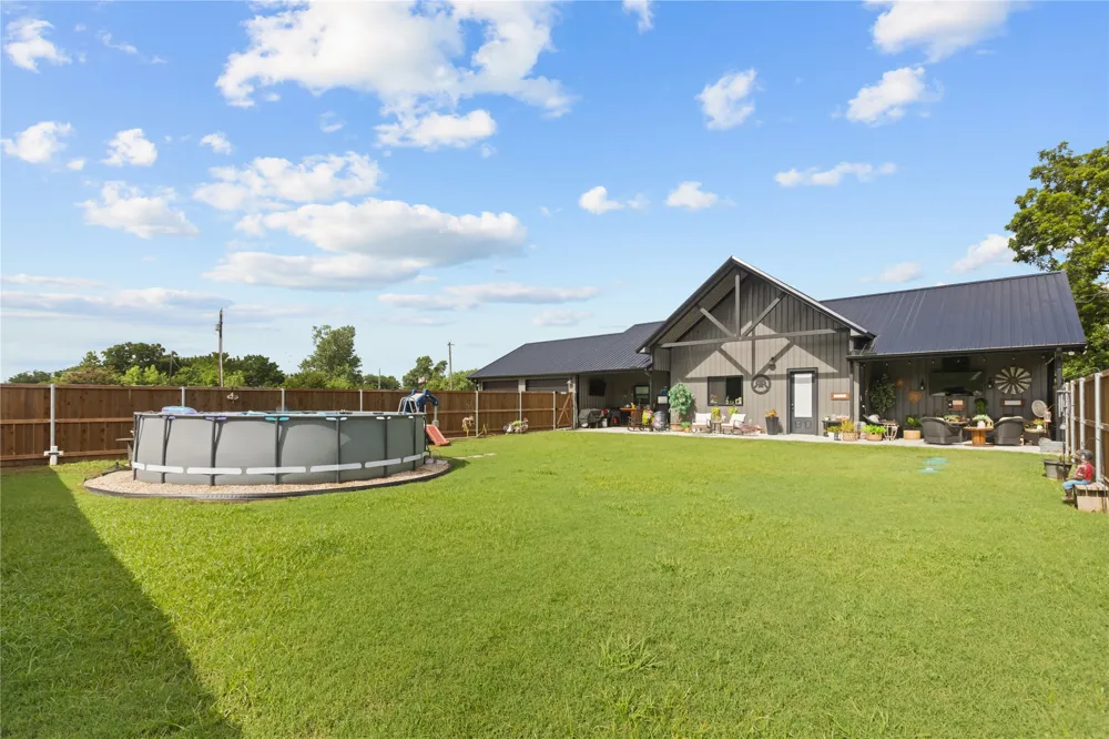 7122 Farm Road 1499 Sumner, TX 75486