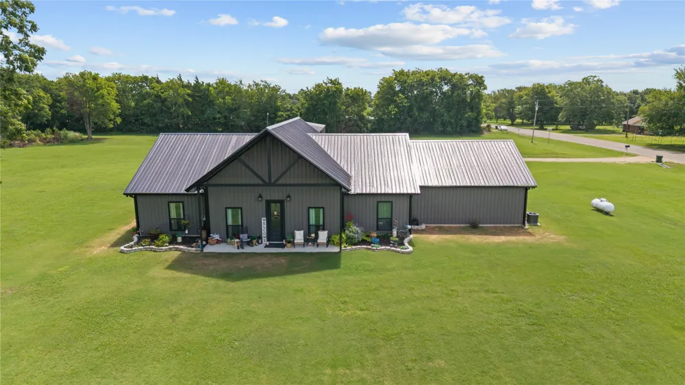 7122 Farm Road 1499 Sumner, TX 75486