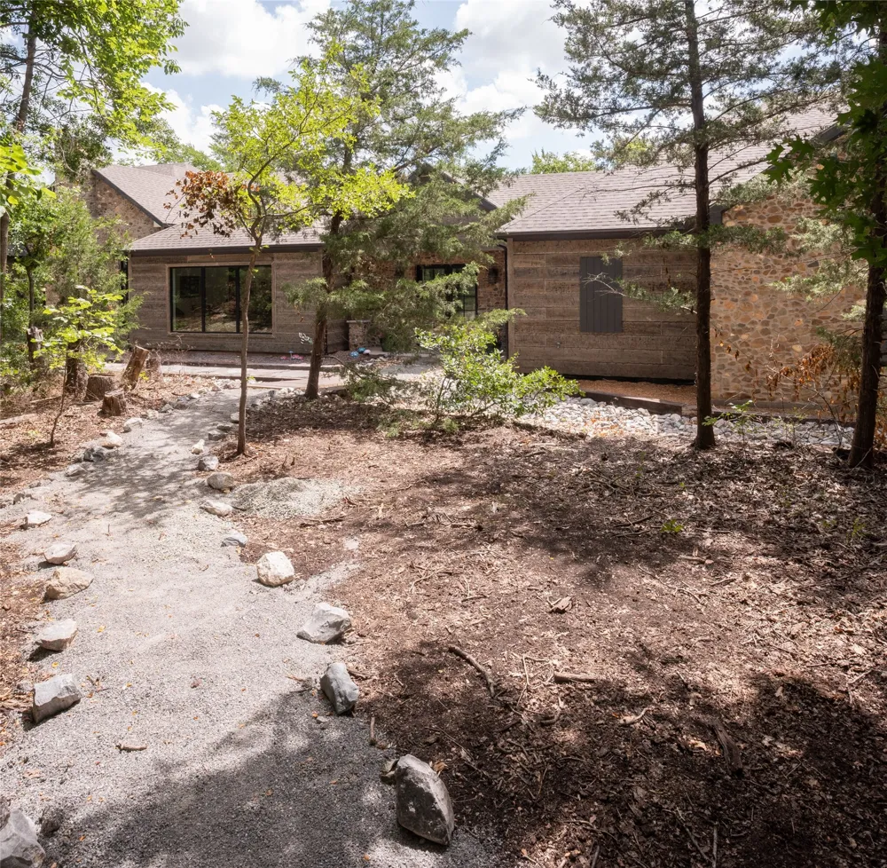 328 Wolf Front Road Van Alstyne, TX 75495